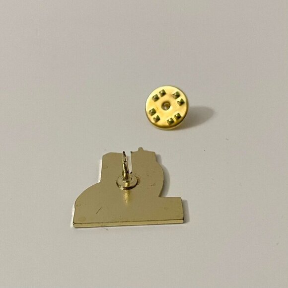 2001 We Wont Forget September 11th Commemorative Lapel Pin Twin Towers - Picture 7 of 9